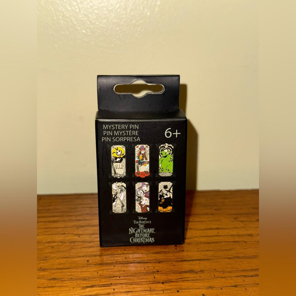 ❌SOLD❌ DISNEY Nightmare Before Christmas Mystery Pin